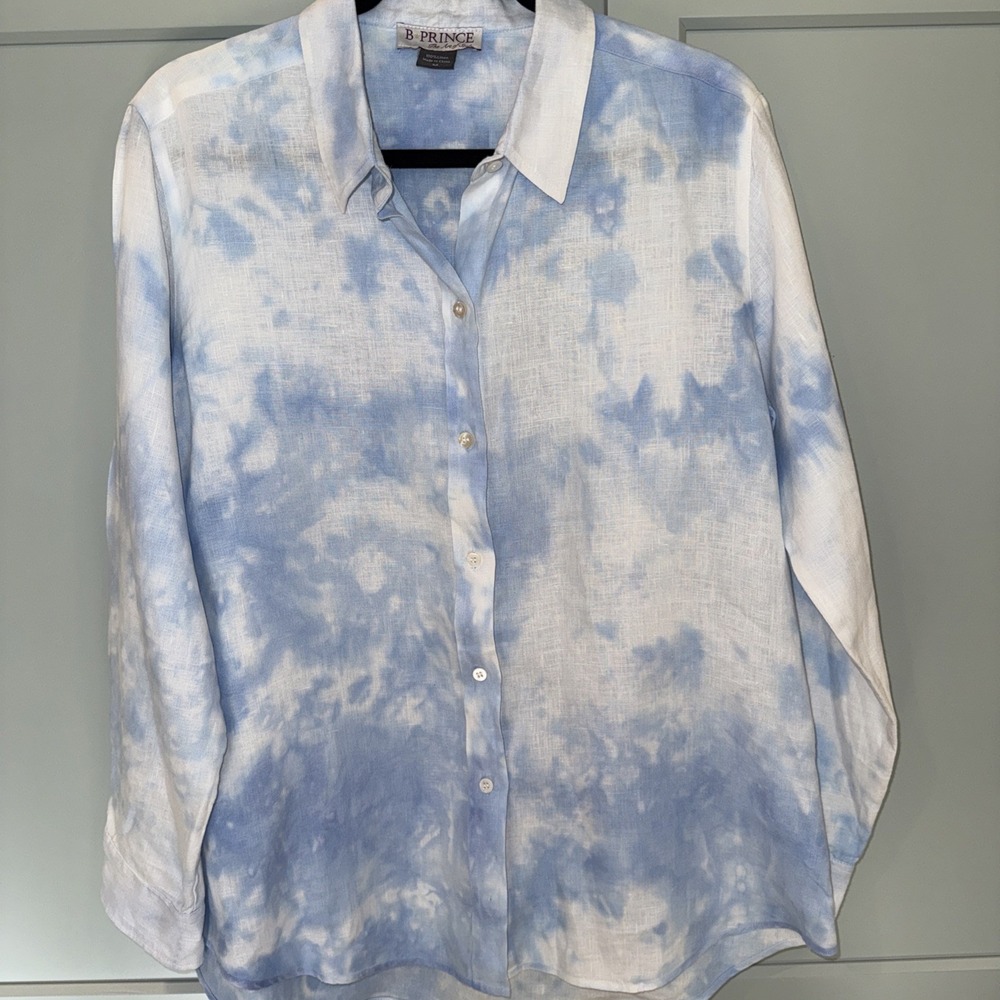 B Prince Women's Linen Button Up Shirt Blue White Tie Dye Cloud Design Medium